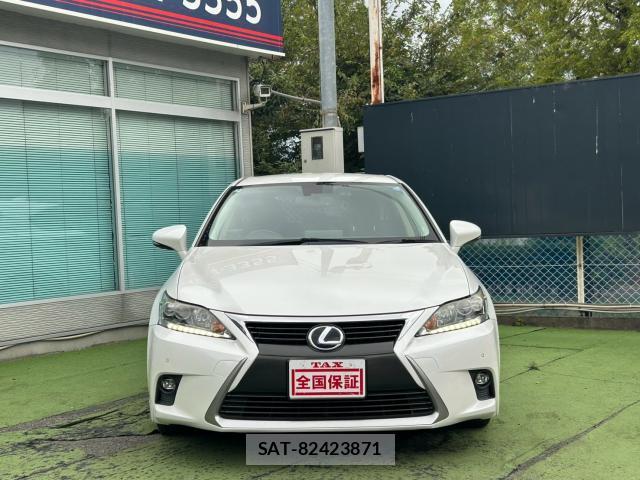 Lexus CT 2015-02 8378684-16
