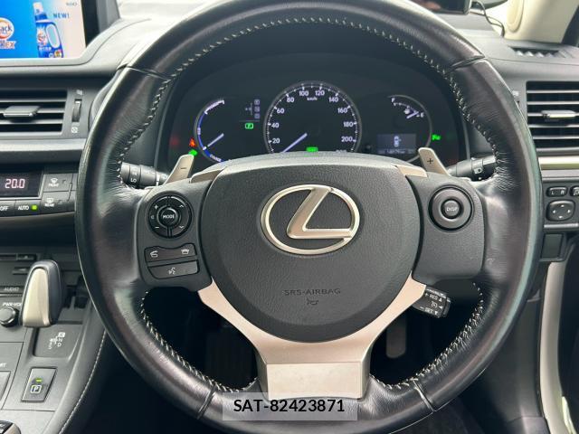Lexus CT 2015-02 8378684-7