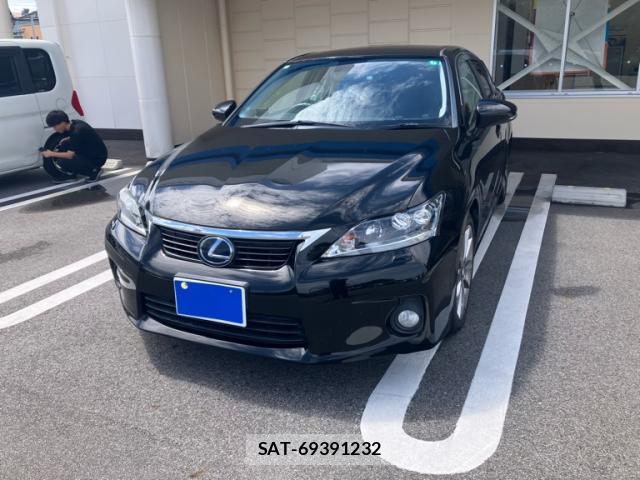 Lexus CT 2013-11 8379082-0