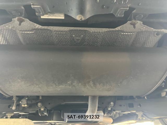 Lexus CT 2013-11 8379082-5