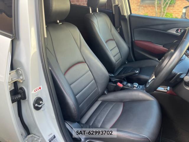 Mazda CX-3 2016-02 8378595-9