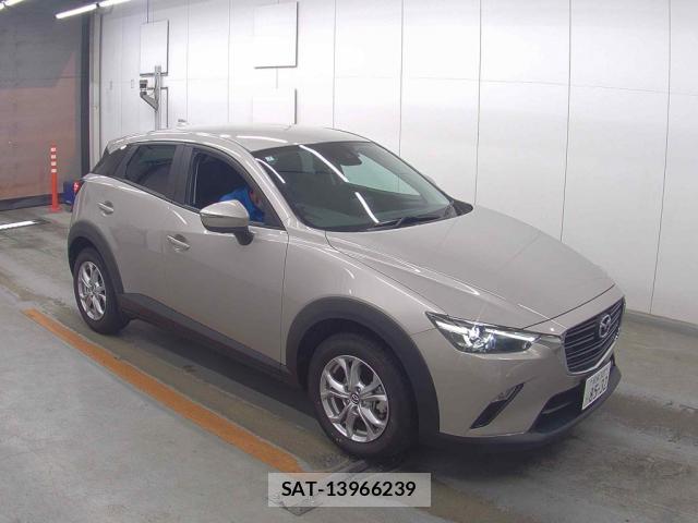 Mazda CX-3 2023-06 8378828-0