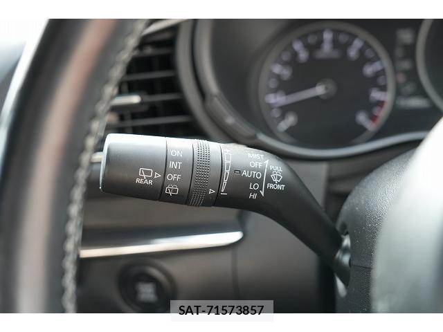 Mazda CX-30 2019-11 8379919-12