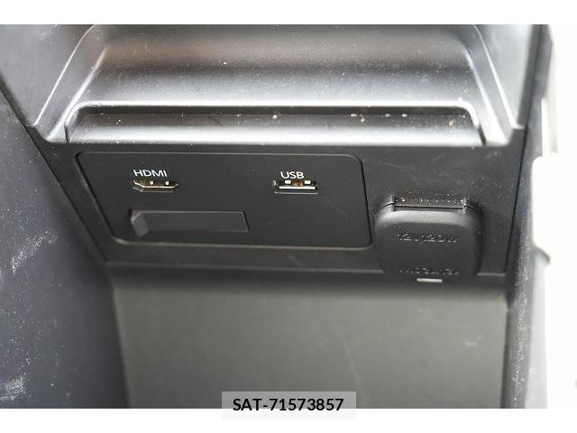 Mazda CX-30 2019-11 8379919-19