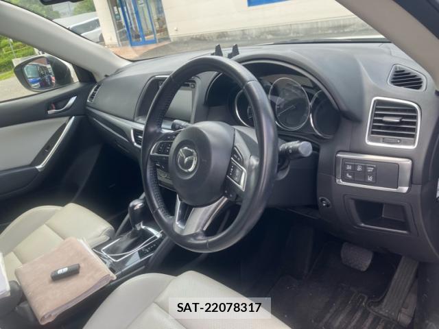 Mazda CX-5 2015-09 8378927-3