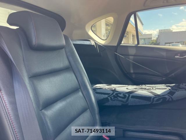 Mazda CX-5 2012-09 8379484-9