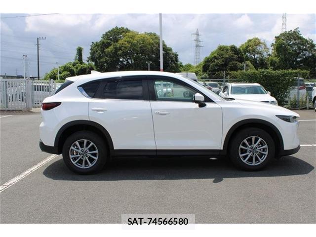 Mazda CX-5 2022-10 8379686-16