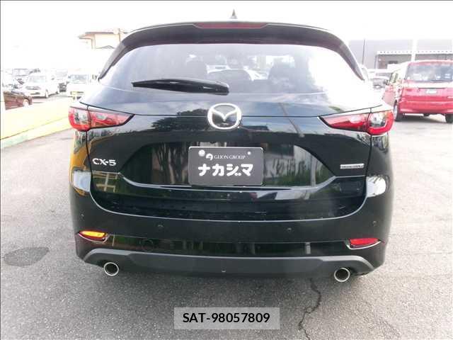 Mazda CX-5 2025-04 8379793-17