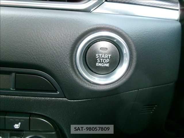 Mazda CX-5 2025-04 8379793-9