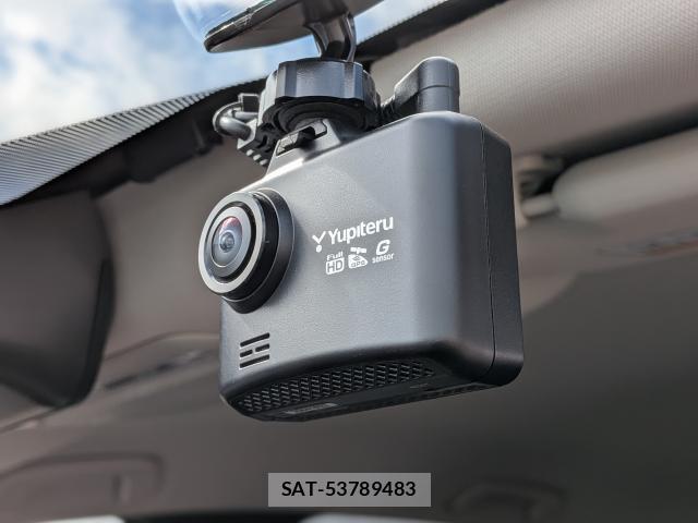 Mazda CX-60 2025-06 8379567-2
