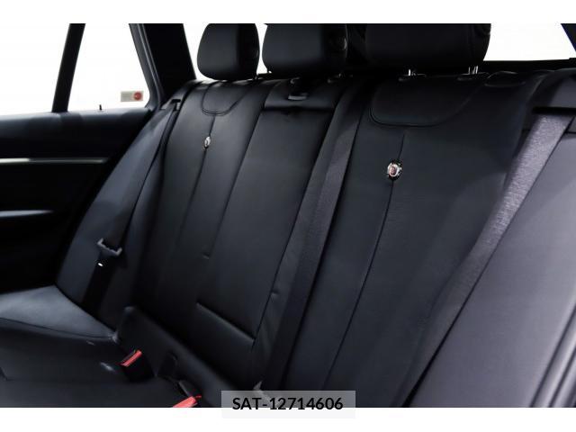 Bmw Alpina D3 2019-05 8378582-10