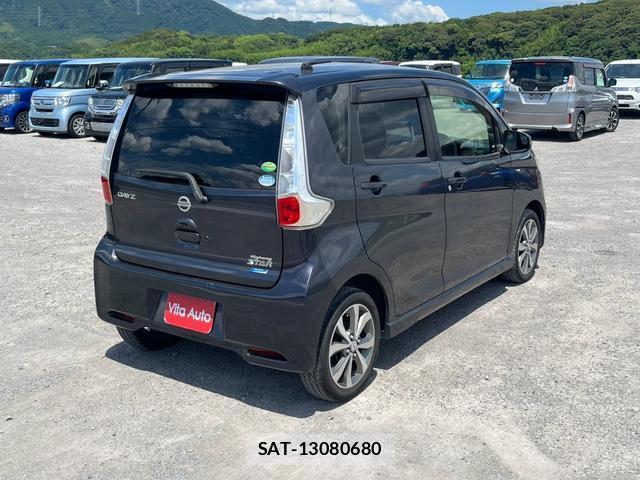 Nissan DAYZ 2015-07 8378645-12