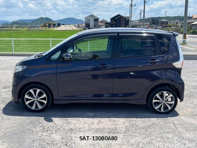 Nissan DAYZ 2015-07 8378645-14