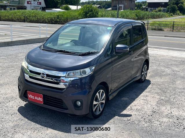 Nissan DAYZ 2015-07 8378645-9