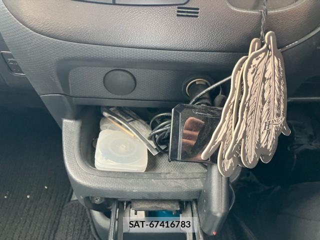 Mitsubishi DELICA 2012-03 8378515-18