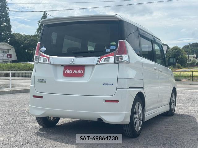 Mitsubishi DELICA 2017-05 8378650-12
