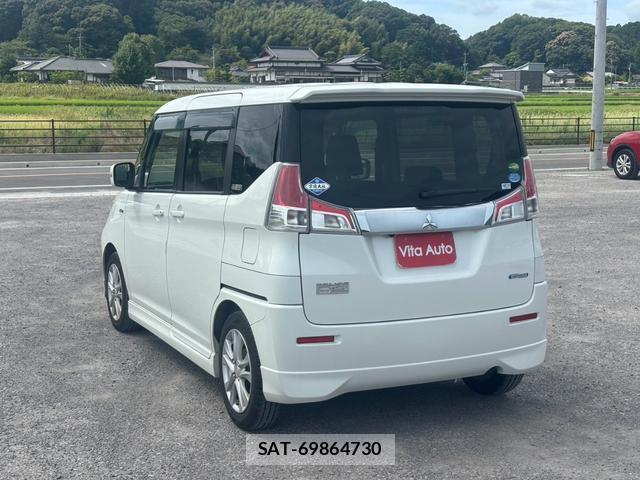 Mitsubishi DELICA 2017-05 8378650-4