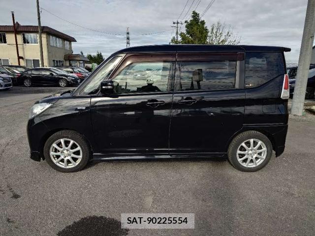 Mitsubishi DELICA 2017-11 8378739-16