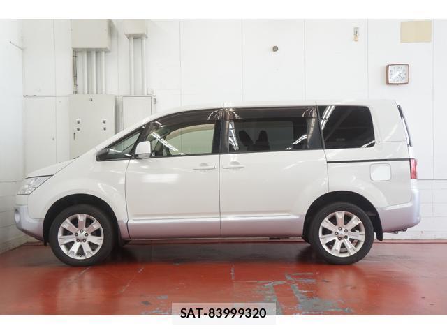Mitsubishi DELICA 2015-07 8379159-12