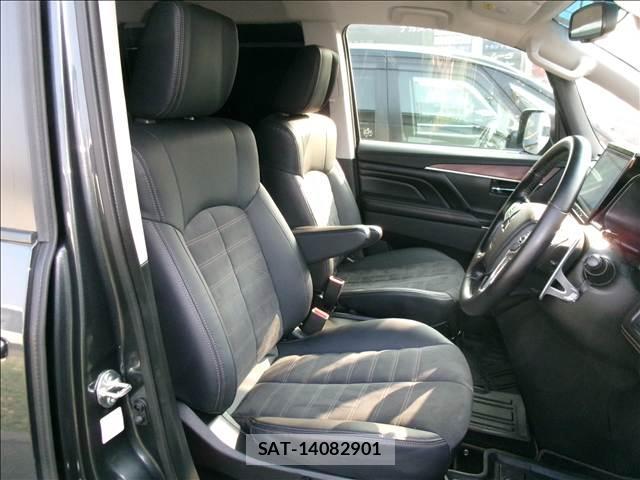 Mitsubishi DELICA 2023-06 8379787-10