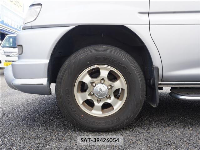 Mitsubishi DELICA 2005-09 8379246-16