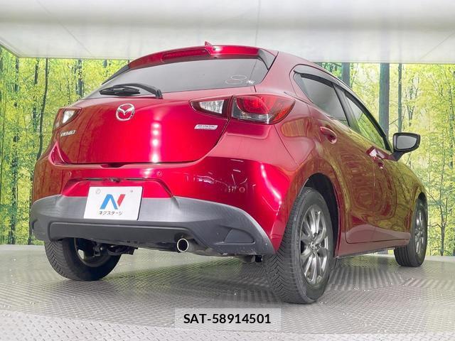 Mazda DEMIO 2018-03 8379106-16