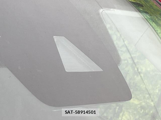 Mazda DEMIO 2018-03 8379106-3