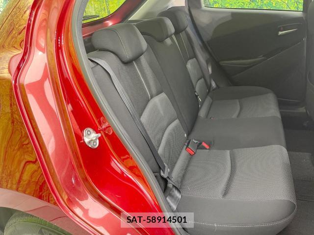 Mazda DEMIO 2018-03 8379106-8