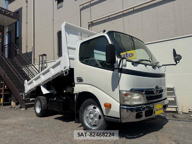 Hino DUTRO 2010-05 8379374-0