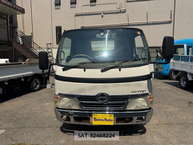 Hino DUTRO 2010-05 8379374-1