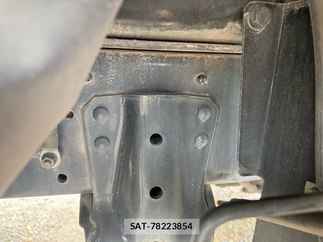 Hino DUTRO 2018-03 8379375-8