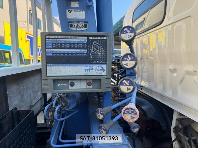 Hino DUTRO 2014-02 8379377-7