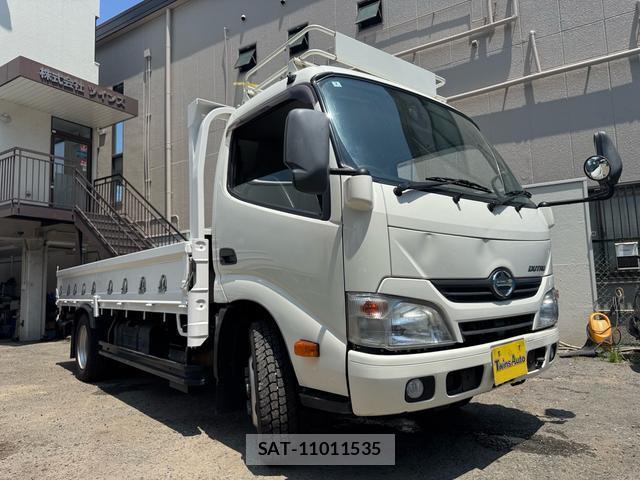 Hino DUTRO 2014-02 8379378-0