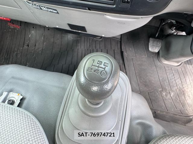 Toyota DYNA TRUCK 2014-09 8379367-3