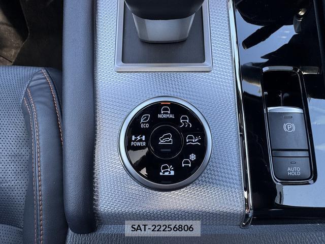 Mitsubishi ECLIPSE CROSS 2022-07 8379757-13