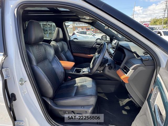 Mitsubishi ECLIPSE CROSS 2022-07 8379757-14