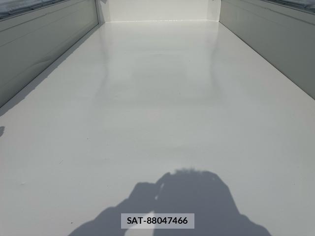 Isuzu ELF TRUCK 2014-09 8379365-5