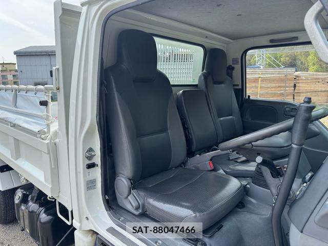 Isuzu ELF TRUCK 2014-09 8379365-6