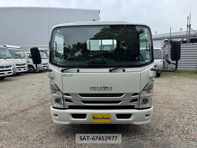 Isuzu ELF TRUCK 2021-07 8379369-1