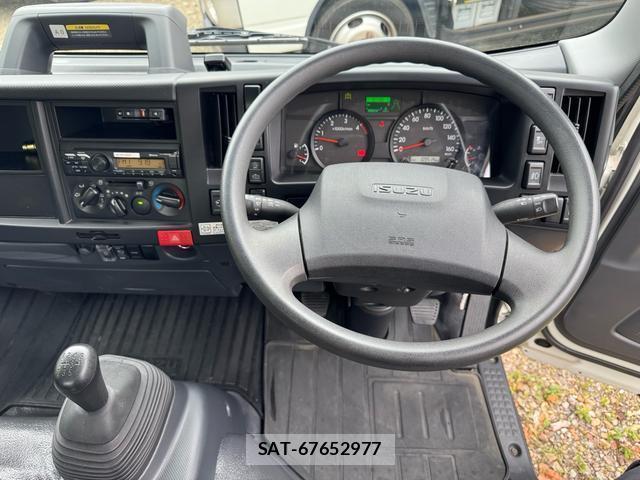 Isuzu ELF TRUCK 2021-07 8379369-3
