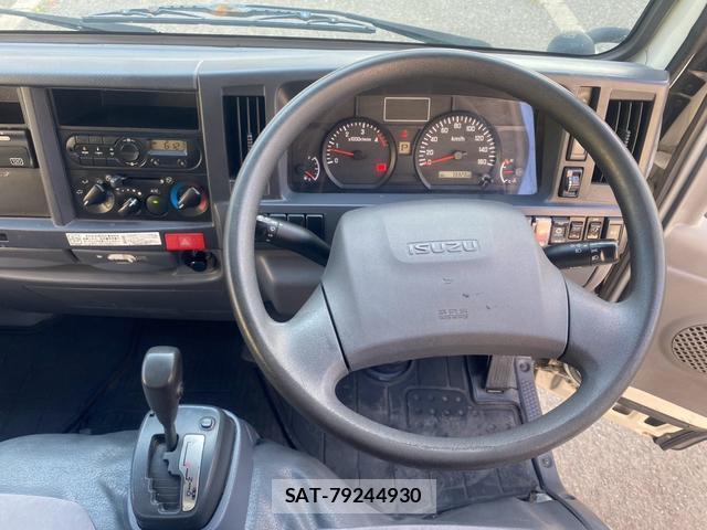 Isuzu ELF TRUCK 2017-04 8379390-5