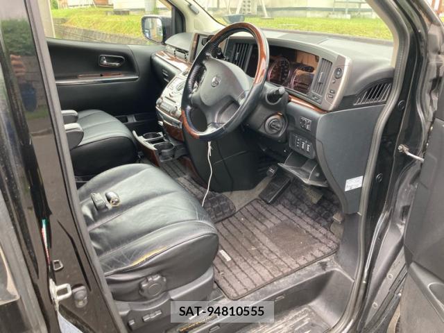 Nissan ELGRAND 2008-06 8378558-11