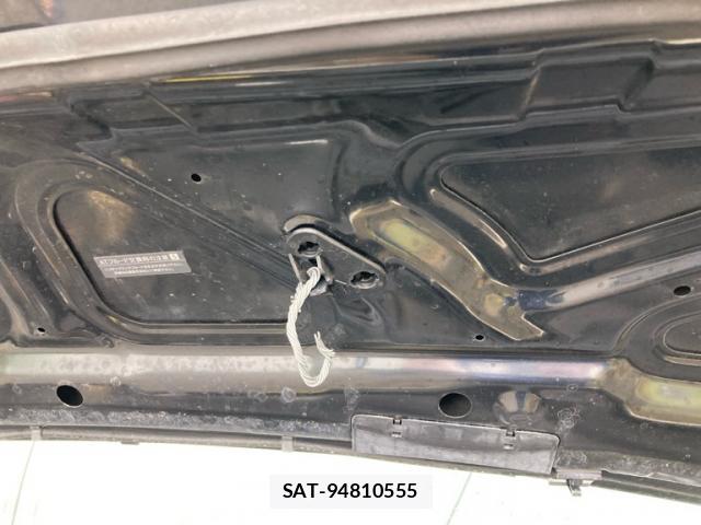 Nissan ELGRAND 2008-06 8378558-12