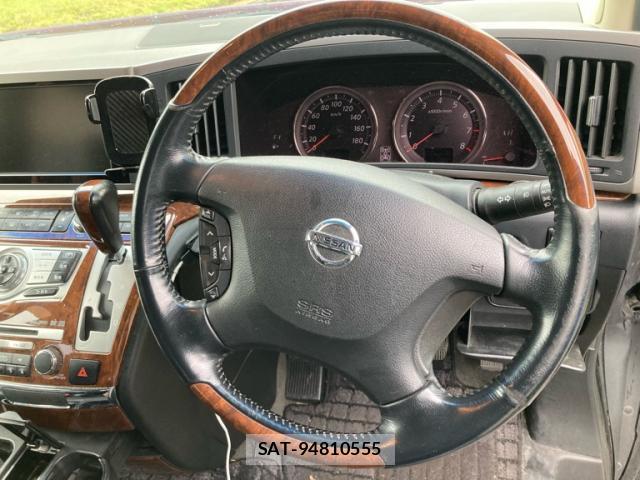 Nissan ELGRAND 2008-06 8378558-14