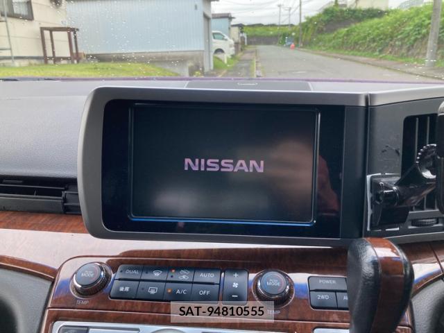 Nissan ELGRAND 2008-06 8378558-19