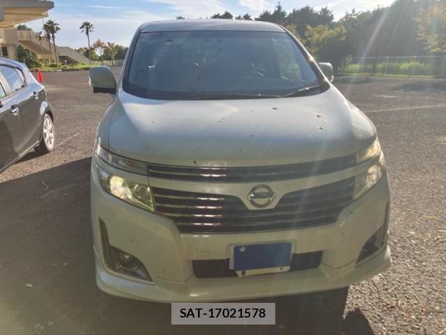 Nissan ELGRAND 2013-02 8379079-1