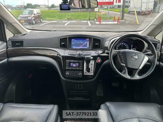 Nissan ELGRAND 2013-08 8379893-8