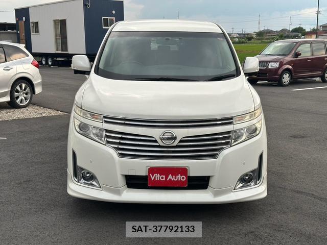 Nissan ELGRAND 2013-08 8379893-9