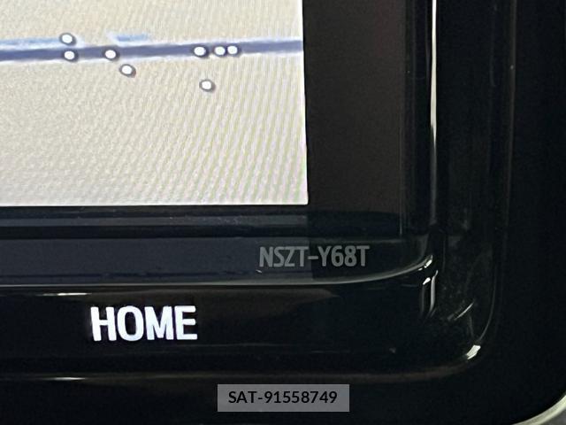 Toyota ESQUIRE 2019-05 8379179-14