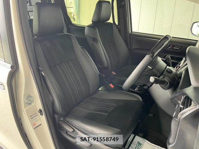 Toyota ESQUIRE 2019-05 8379179-6